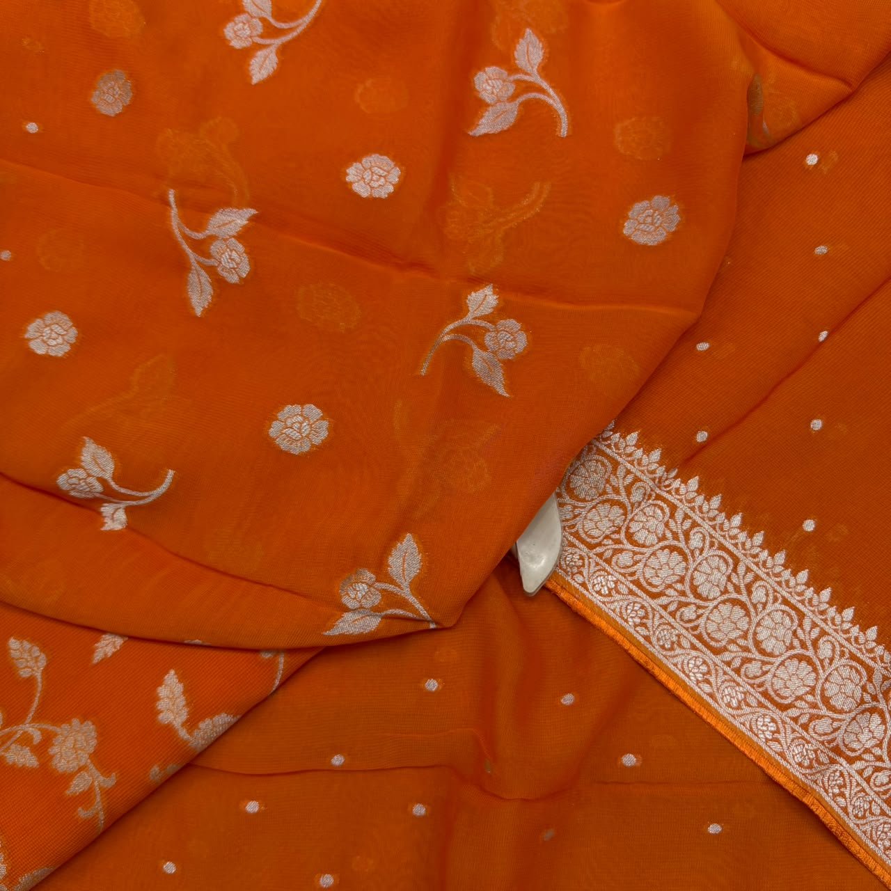 VISCOSE SILVER ZARI (CI1-