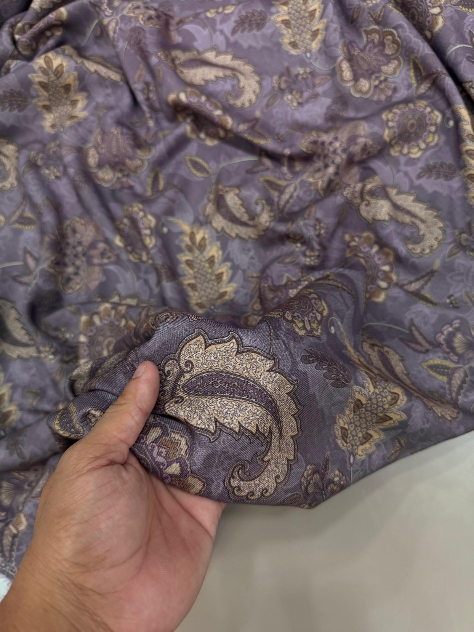 PURE WOOL PRINTS (WLPT
