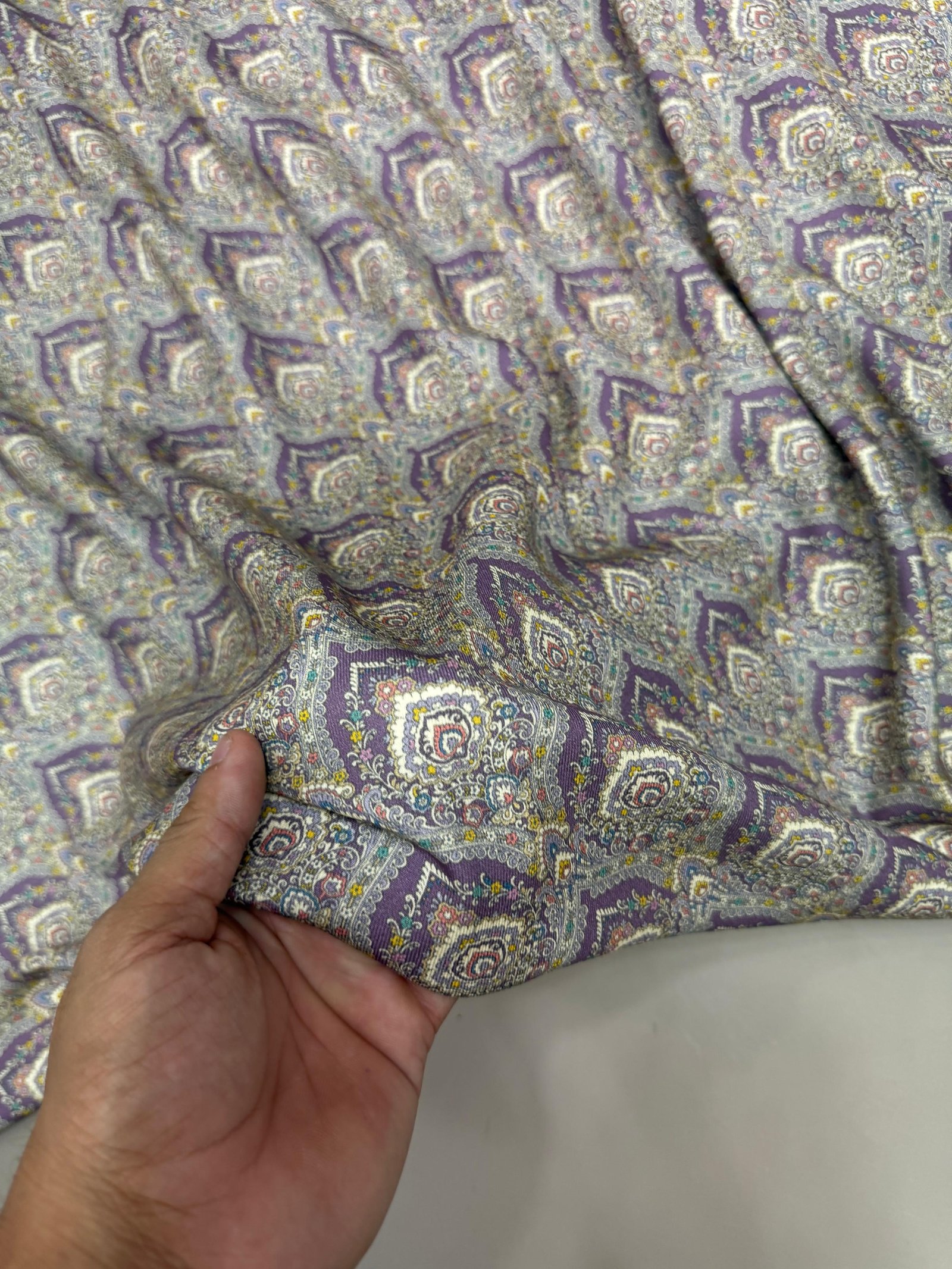PURE WOOL PRINTS (WLPT