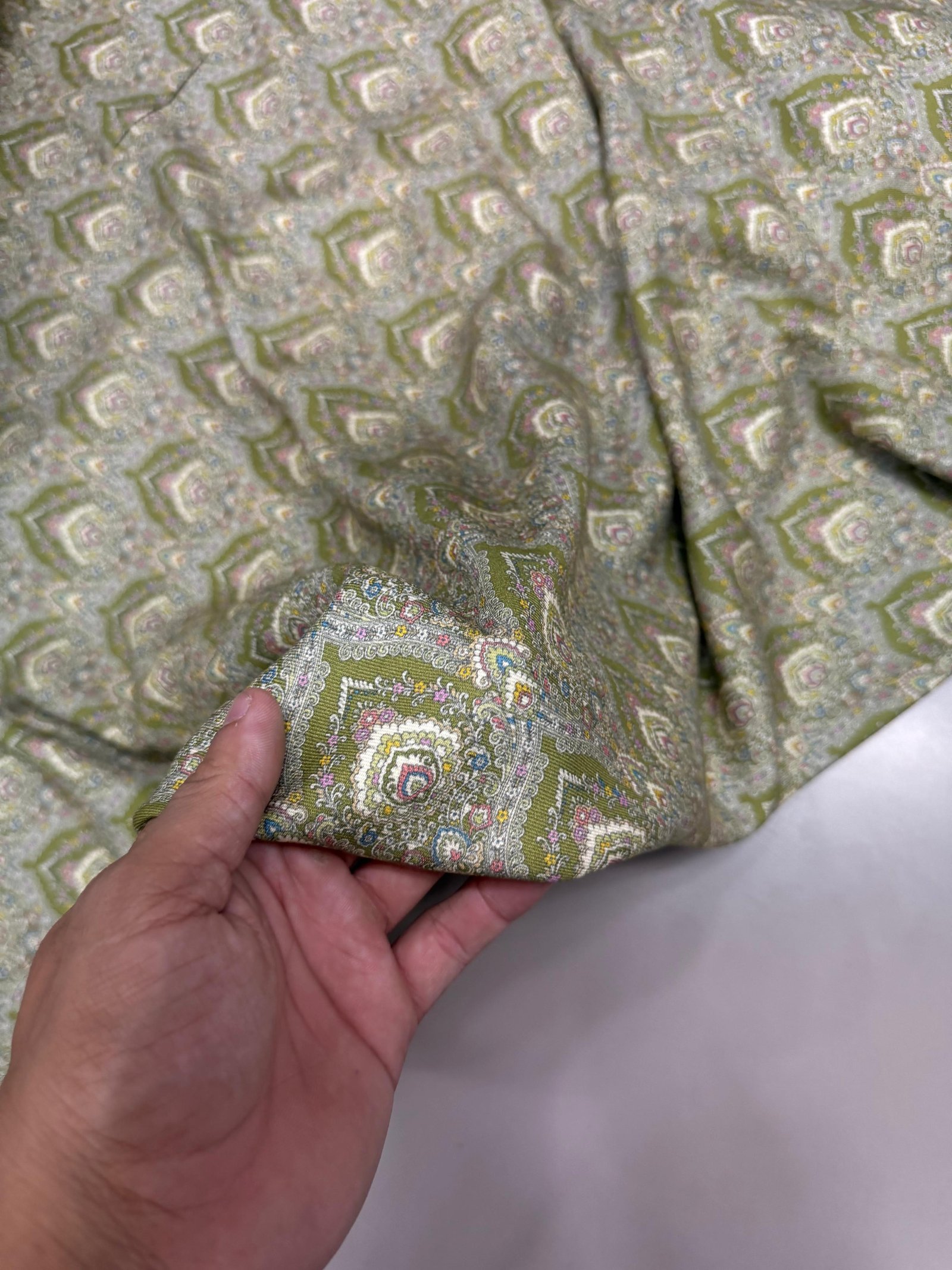 PURE WOOL PRINTS (WLPT