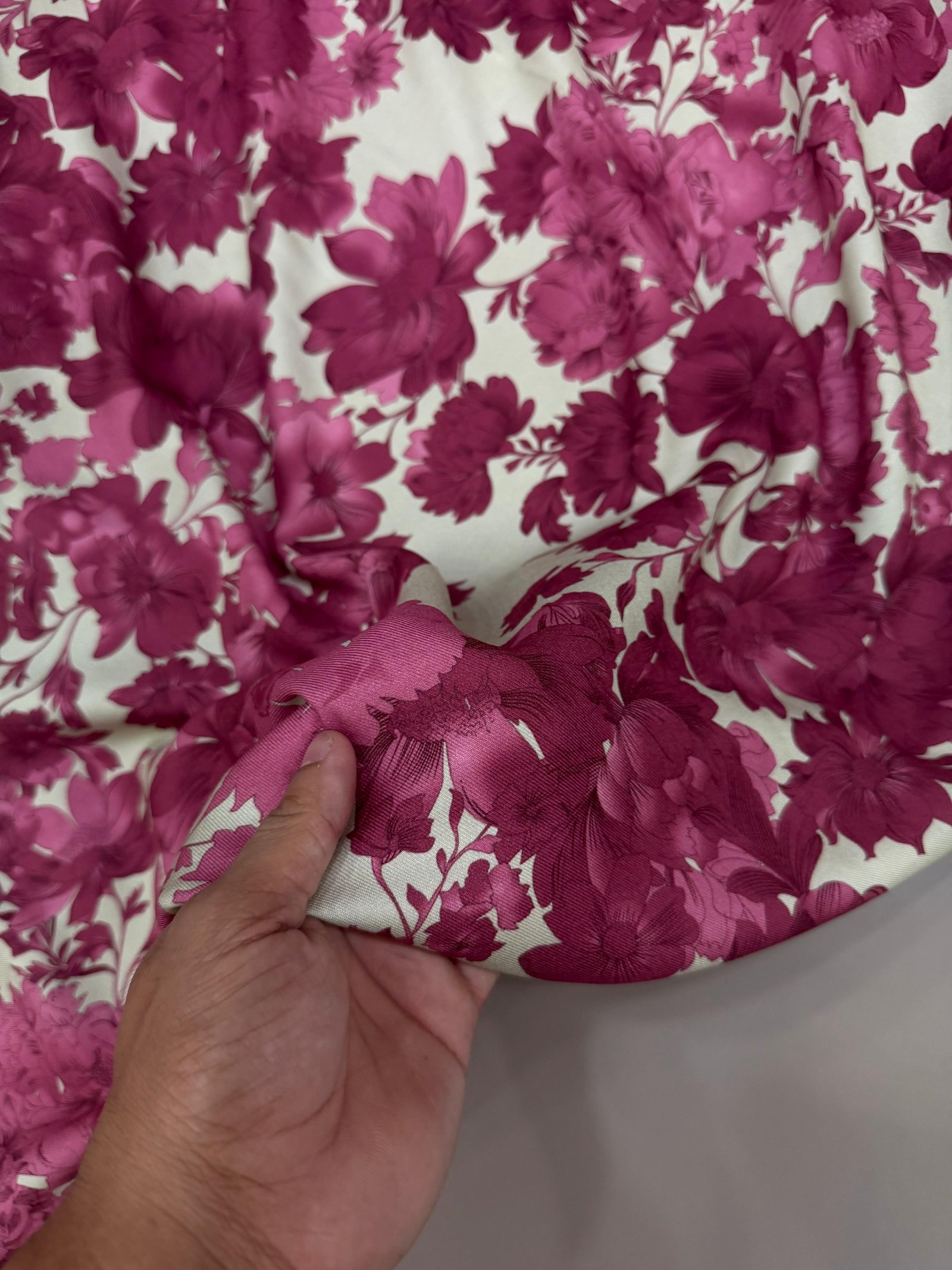 PURE WOOL PRINTS (WLPT