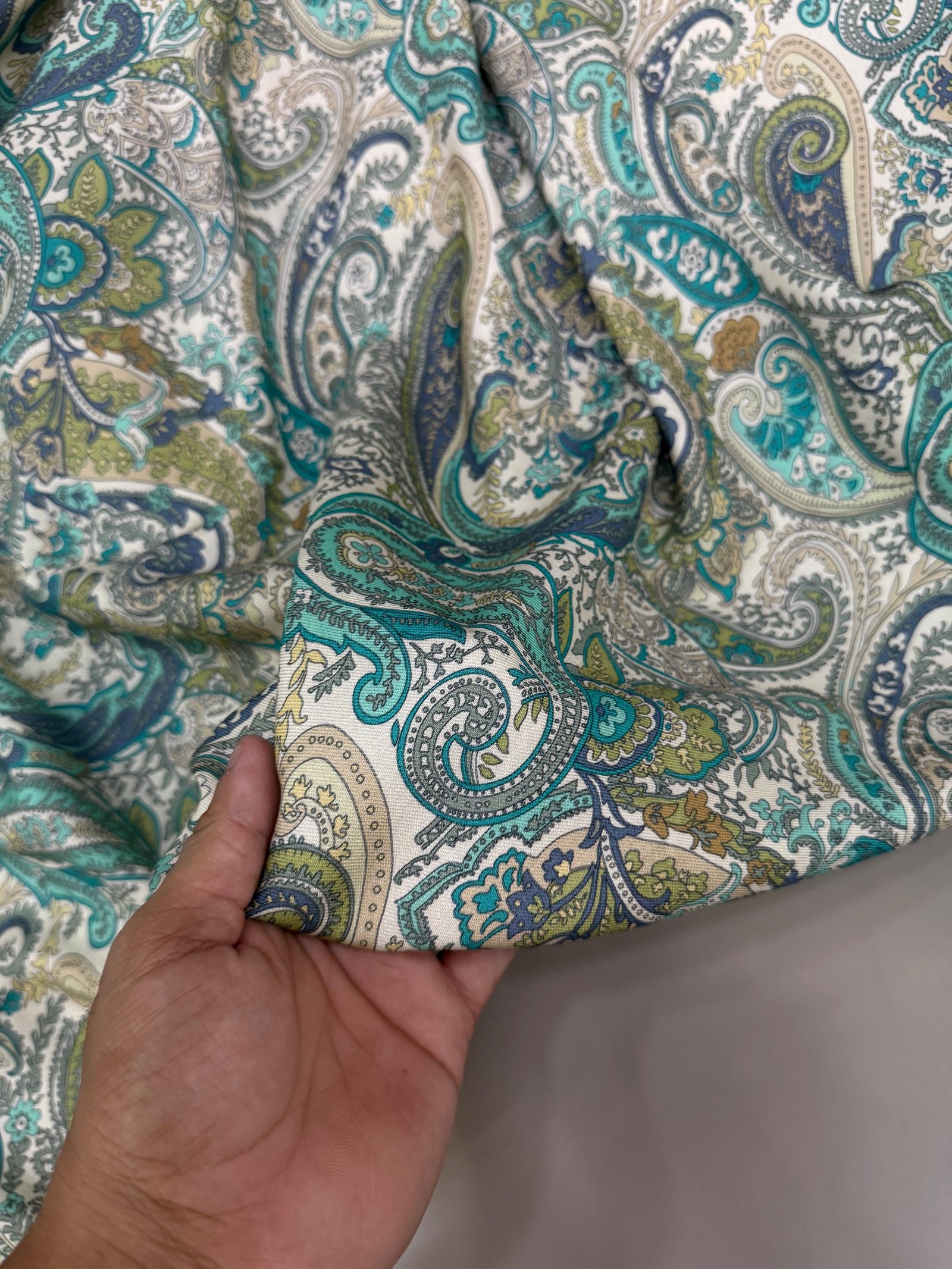 PURE WOOL PRINTS (WLPT