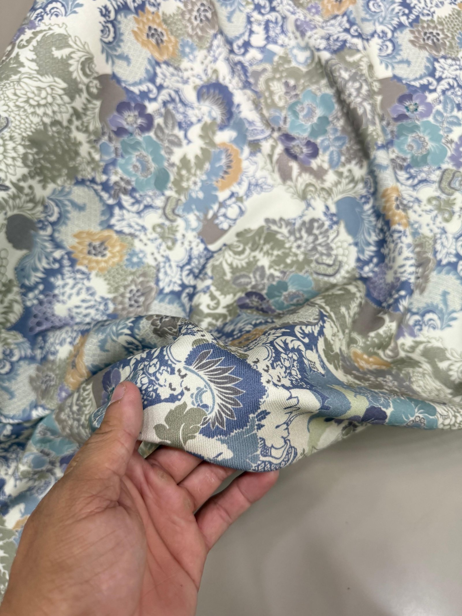 PURE WOOL PRINTS (WLPT