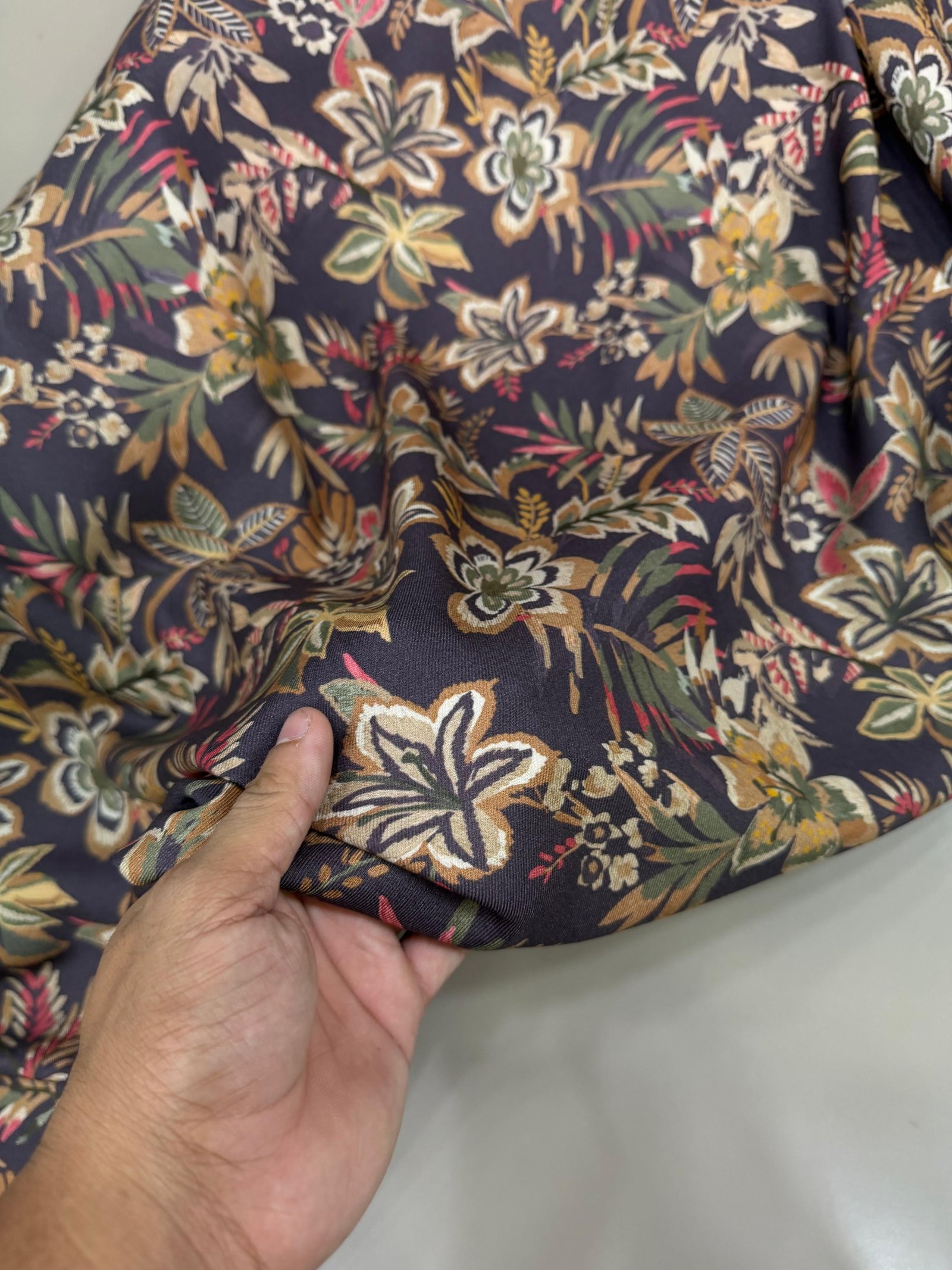 PURE WOOL PRINTS (WLPT