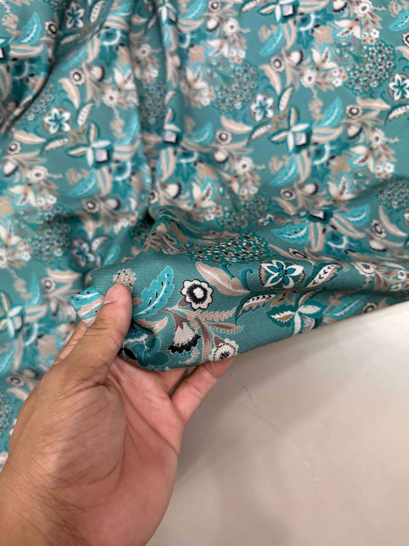 PURE WOOL PRINTS (WLPT