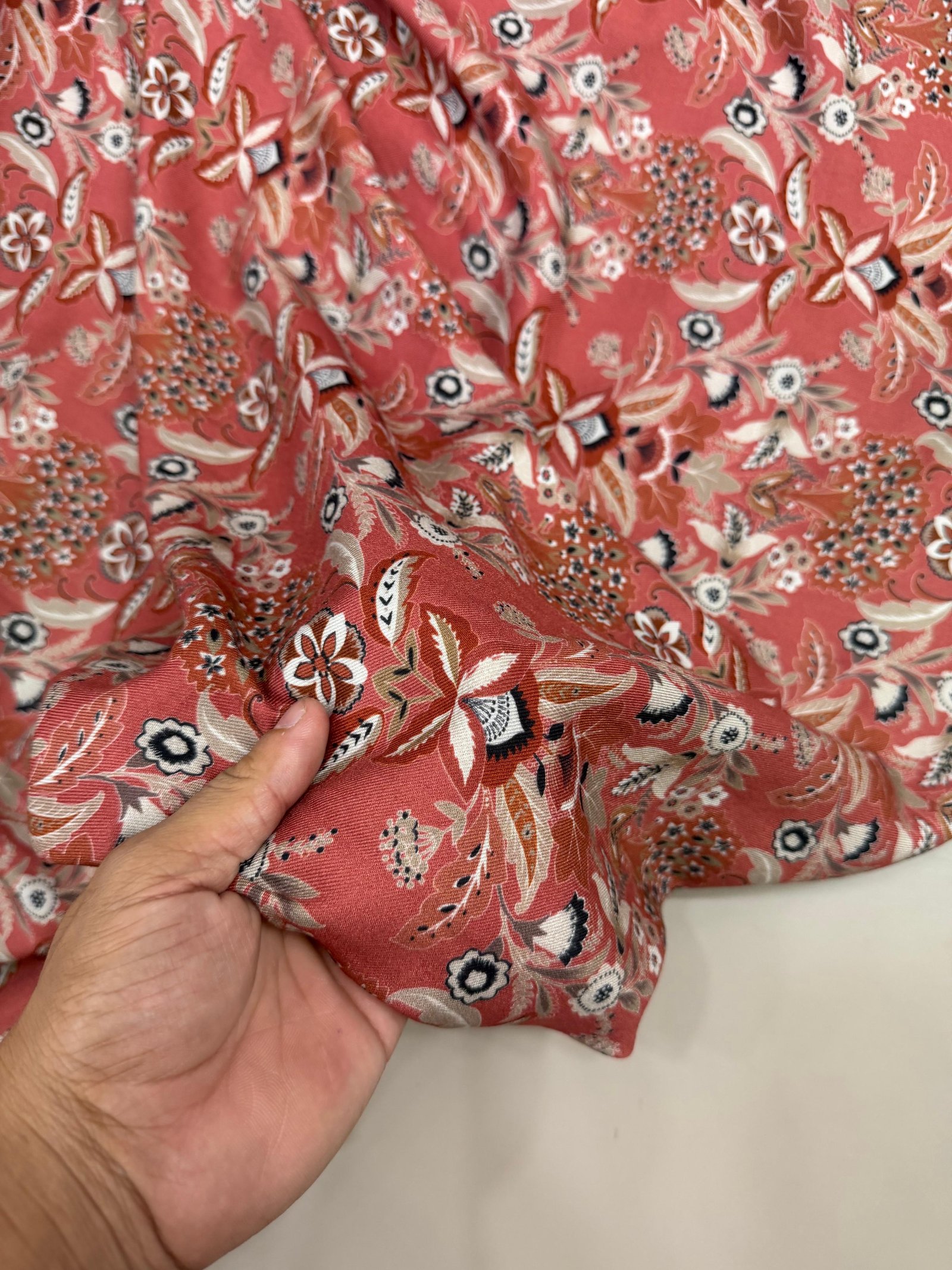PURE WOOL PRINTS (WLPT