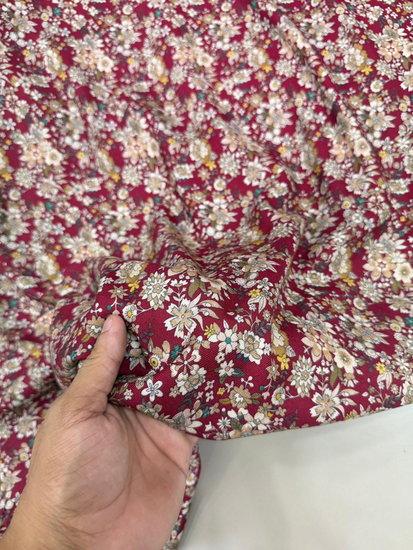 PURE WOOL PRINTS (WLPT