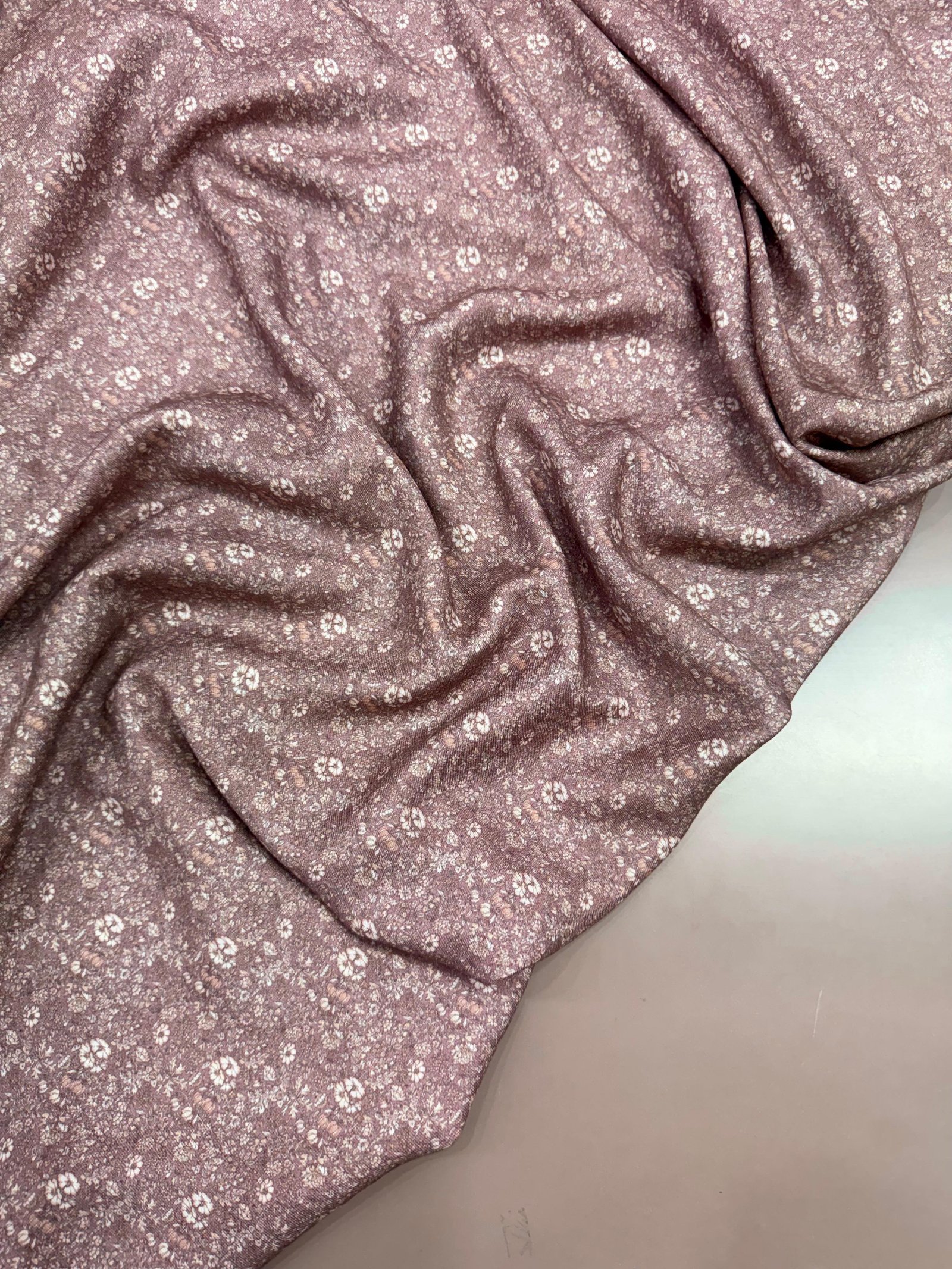 PURE WOOL PRINTS (WLPT